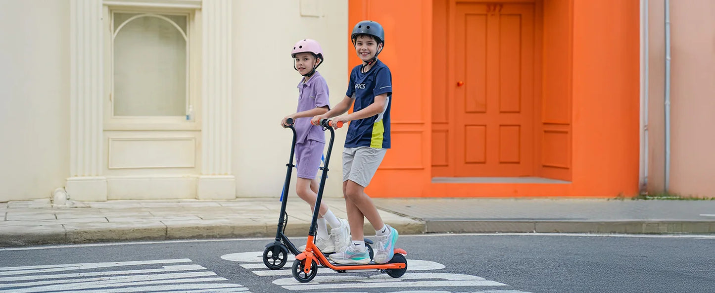 Kinder-Elektroroller K2Pro 150 W Motor 6 Zoll Reifen 18 V Batterie 16 km h Höchstgeschwindigkeit 6–9 km Reichweite Orange Schwarz 3 Geschwindigkeitsgetriebe mit LED