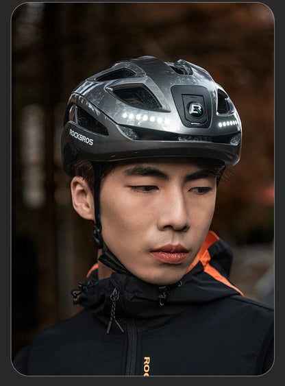 ROCKBROS Fahrrad Licht Helm Typ-C Lade Fahrradhelm Wiederaufladbare Einstellbare MTB Sicher Mountain Road Scooter Helm