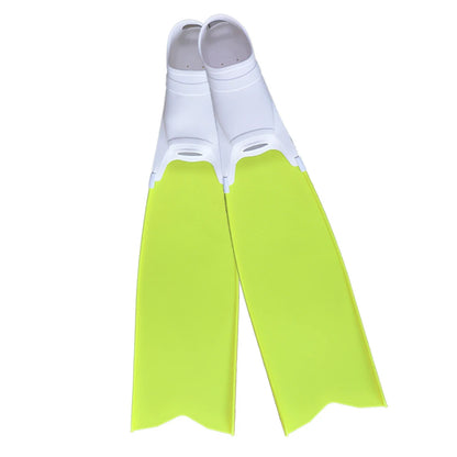 Vollfuß-Tauchflossen mit langem Klinge für Freitauchen und Speerfischen. Kostenlose Tauchflossen