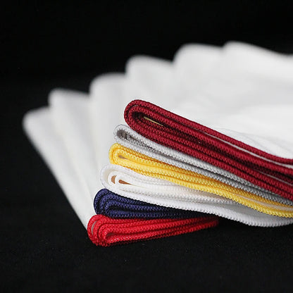 Reinigungs tuch zum Abwischen von Rotwein gläsern Wischen Sie das Glas ab, ohne Spuren zu hinterlassen