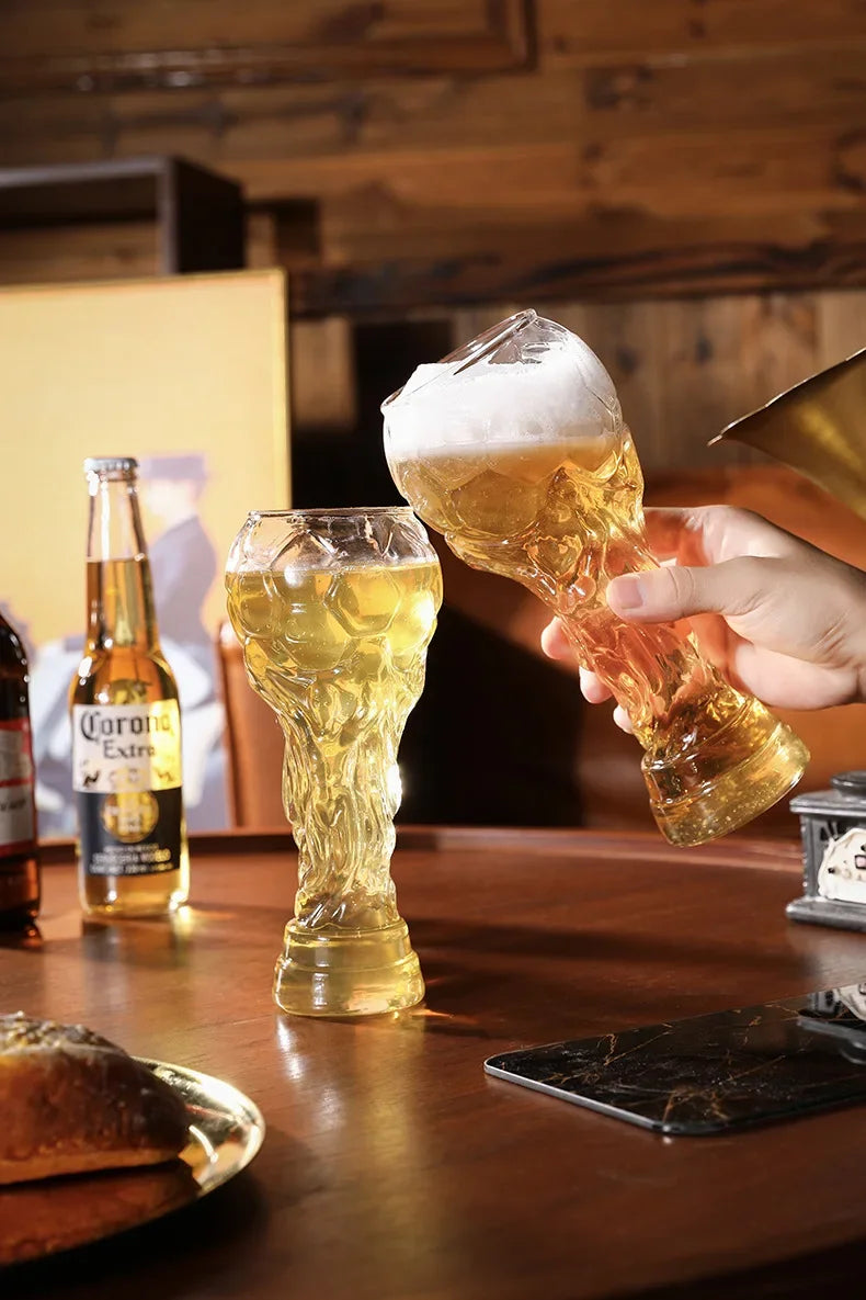 Bierglas-Kaffeebecher, Trophäenform, Komfort mit markanter Textur, Bierkrug, geeignet für Familientreffen