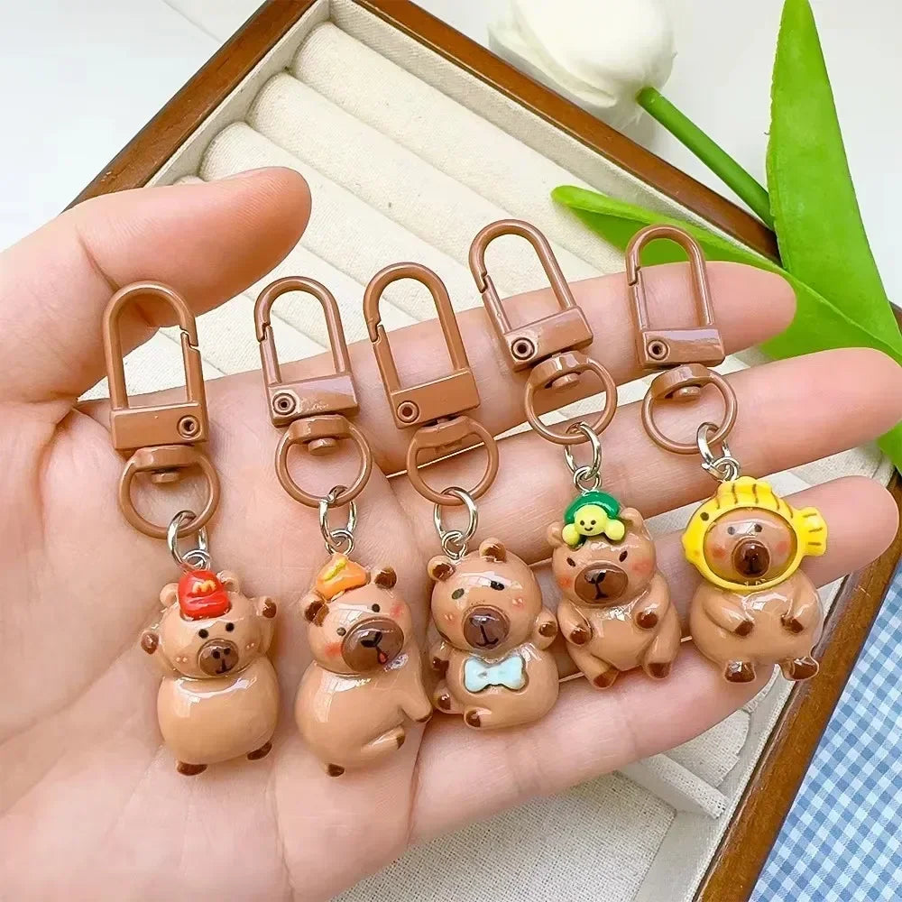 1-10Pcs Lustige Cartoon Capybara Schlüsselanhänger Frauen Männer Charme Harz Glänzend Flatback Tier Anhänger Schlüsselring Schmuck, Die Entdeckungen