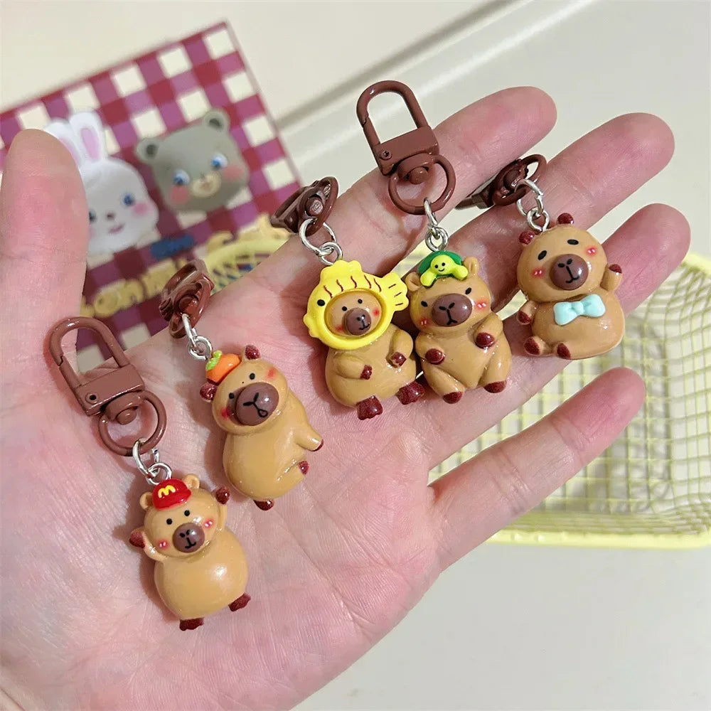 1-10Pcs Lustige Cartoon Capybara Schlüsselanhänger Frauen Männer Charme Harz Glänzend Flatback Tier Anhänger Schlüsselring Schmuck, Die Entdeckungen