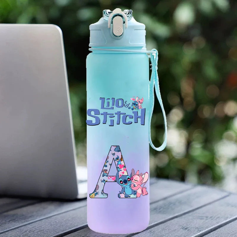 750 ml Lilo Stitch Brief A-Z Gedruckt Wasser Flasche Große Kapazität Trinken Tragbare Anime Outdoor Sport Wasser Tasse KINDER geschenk Gym