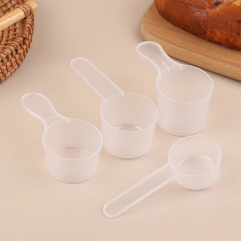 10 Teile/satz Messlöffel Mit Skala 30/50/60/70 ml Transparent Kunststoff Milch Pulver Löffel Küche backen Messbecher